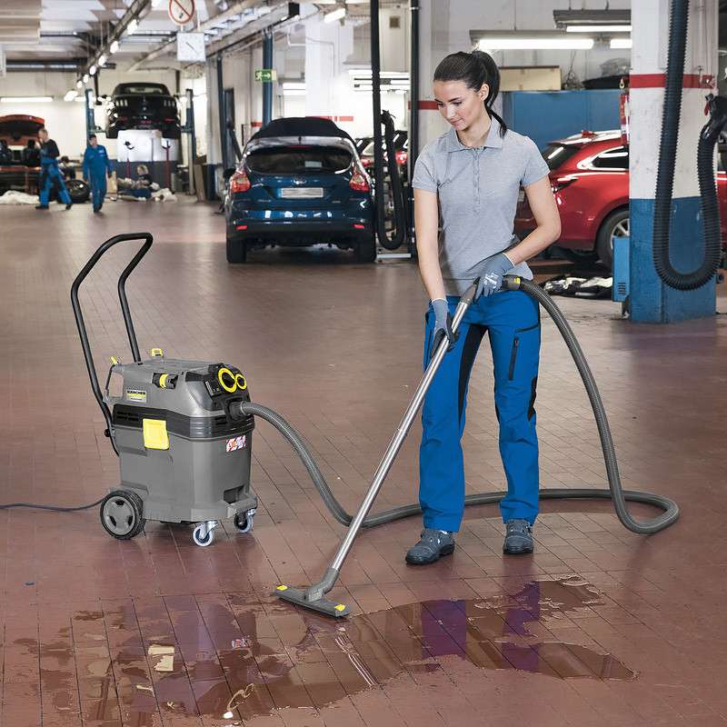 Aspirateur eau et poussières KARCHER 1.148-311.0 NT 40/1 Tact TE L