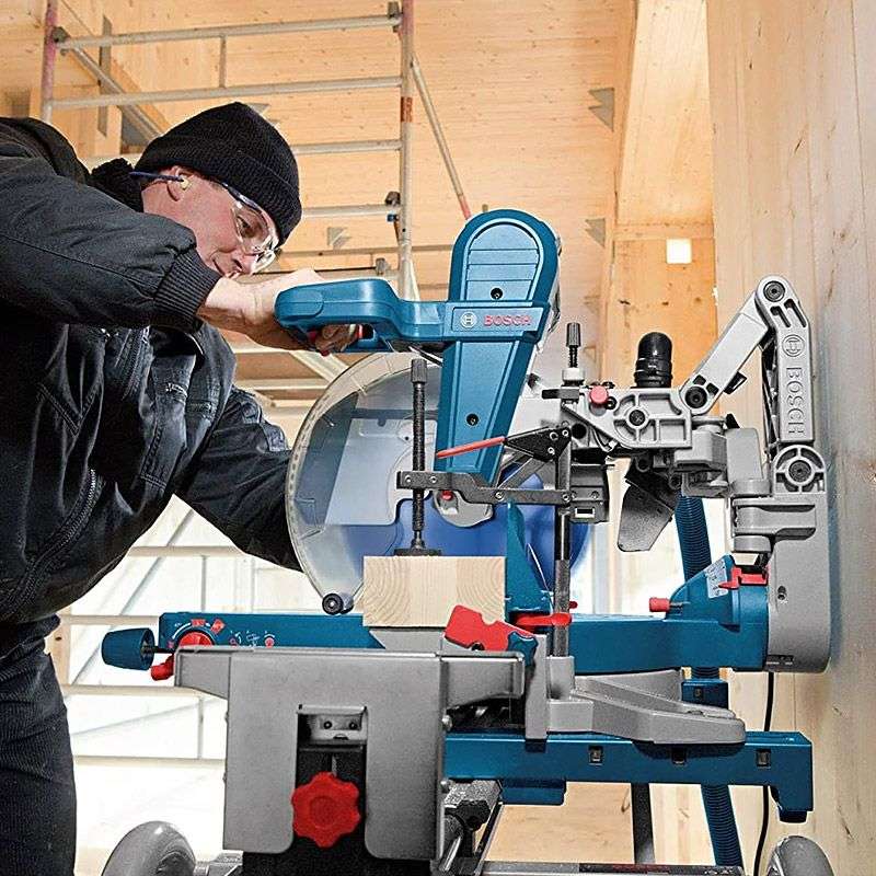 Scie à onglets BOSCH 0601B23600 - GCM 12 GDL Professional - 2000W