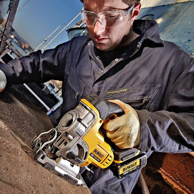 Scie sauteuse 18V DEWALT DCS331N-XJ