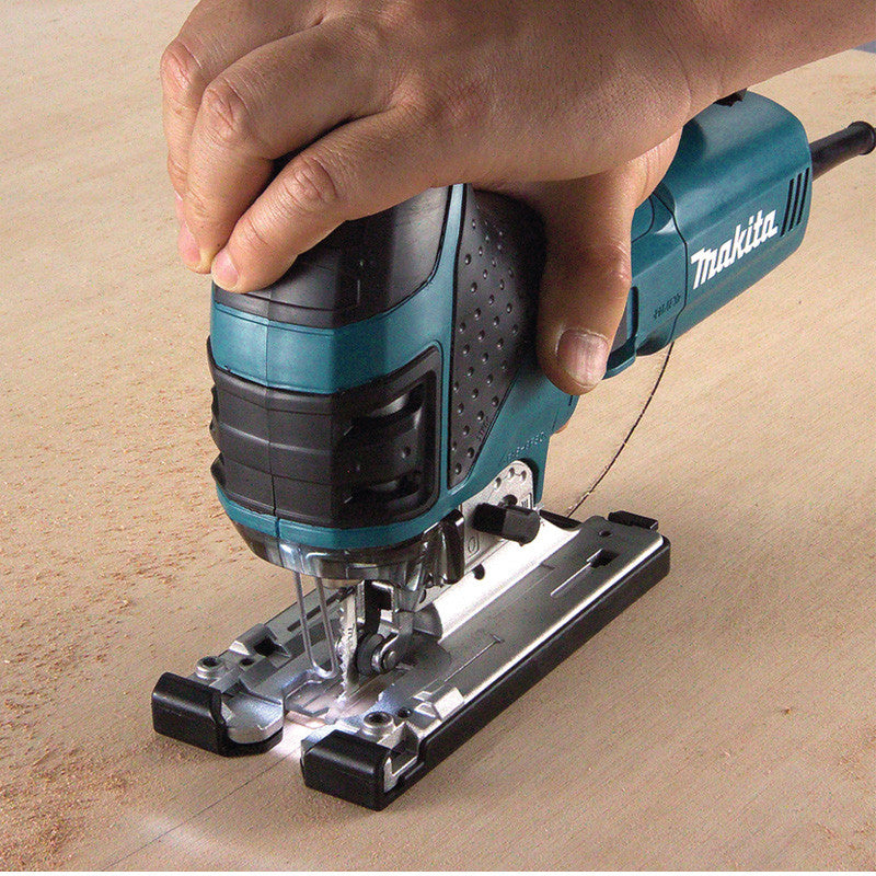 Scie sauteuse pendulaire MAKITA 4351 + 6 Lames
