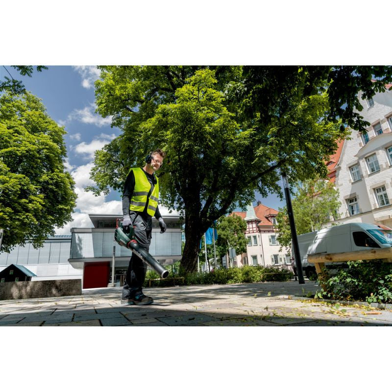 Souffleur de feuilles sans fil METABO LB 18 LTX BL - 18V - Machine nue (sans batterie ni chargeur)