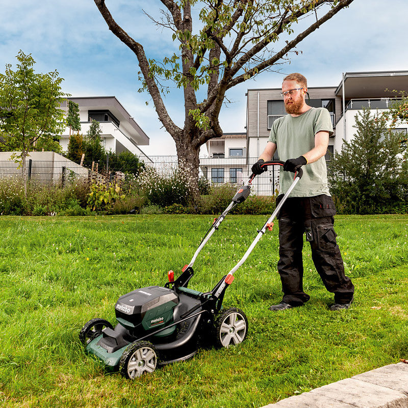 Tondeuse METABO RM 36-18 LTX BL 46 (machine nue)
