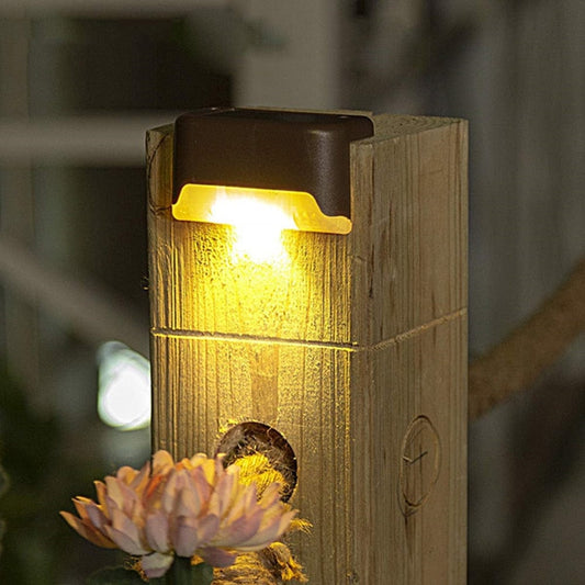 Luminaire Décoratif Solaire pour Escaliers et Bordures (4 pièces)
