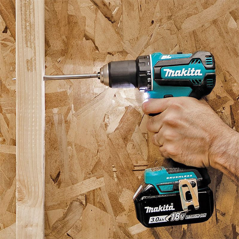 Perceuse visseuse MAKITA DDF485RTJ 18V Li-Ion Ø 13mm (2x5Ah)