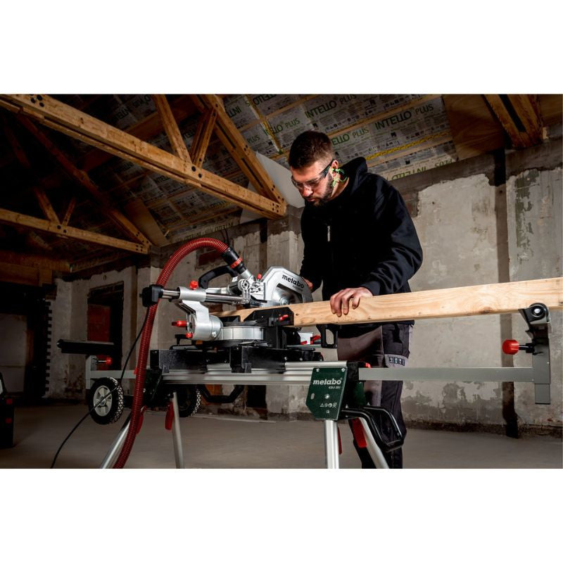 Scie à onglet radiale METABO KGS 216 M - 613216000 - 1200 W - 216 mm 47° (version 2023)